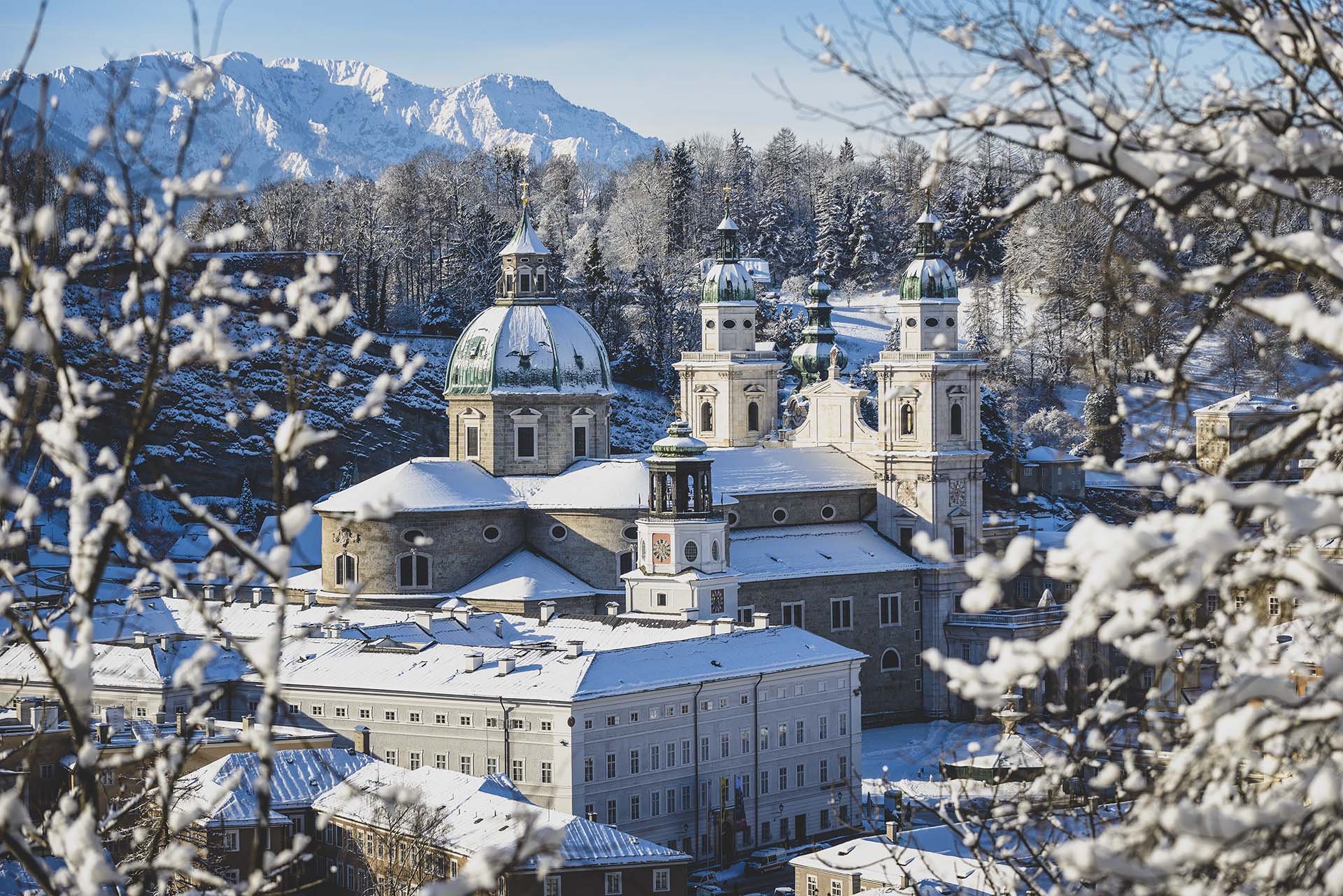 Salzburger Dom im Winter Dom_Winter-copyright-Tourismus Salzburg, Breitegger Guenther.jpg